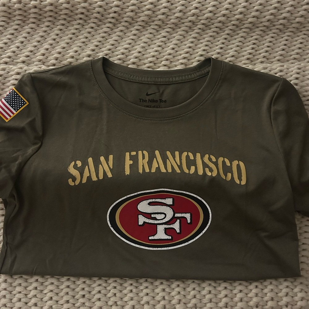 Nike Dri-FIT Army Green Tee